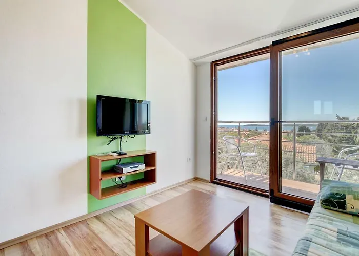 아파트 Belvedere *