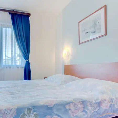 Belvedere Apartment *